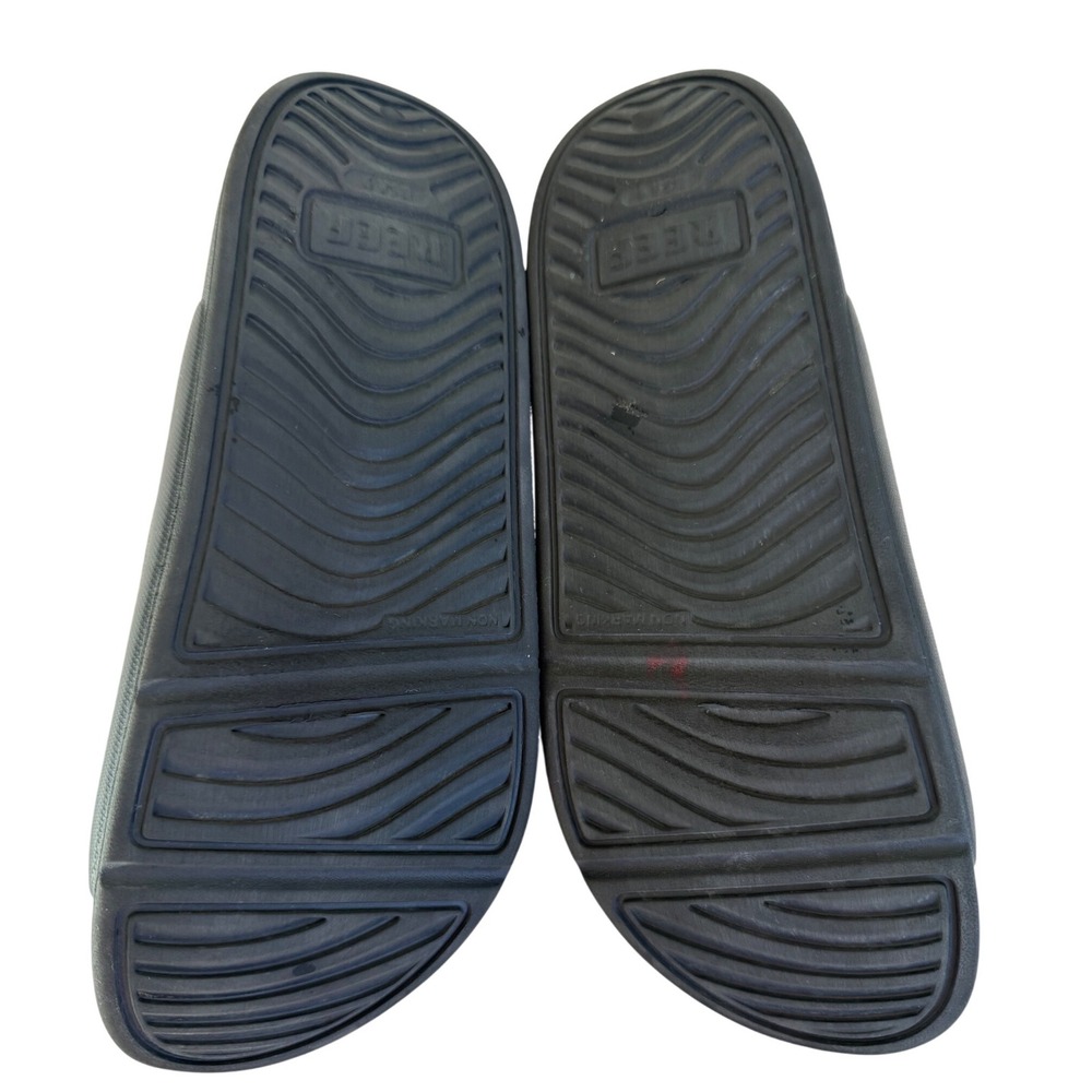 REEF Women's Size 9 Black Triple Strap Comfort Slide Sandals Beach Pool - Picture 3 of 7